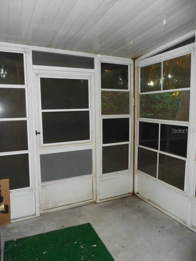 Image 12 of 21 For 5607 67th Avenue N 314