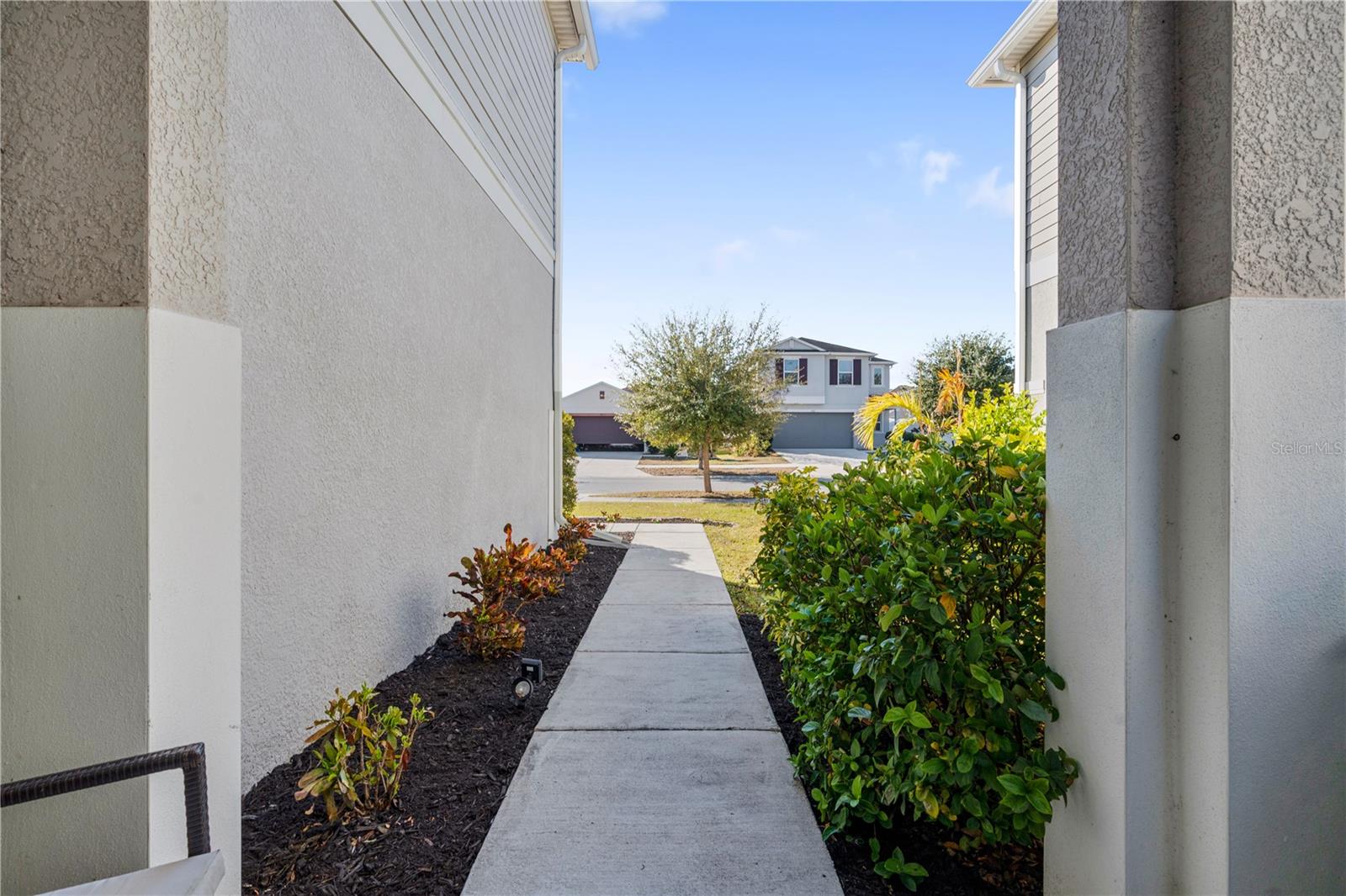 Image 28 of 66 For 7612 Sunshine Bridge Avenue