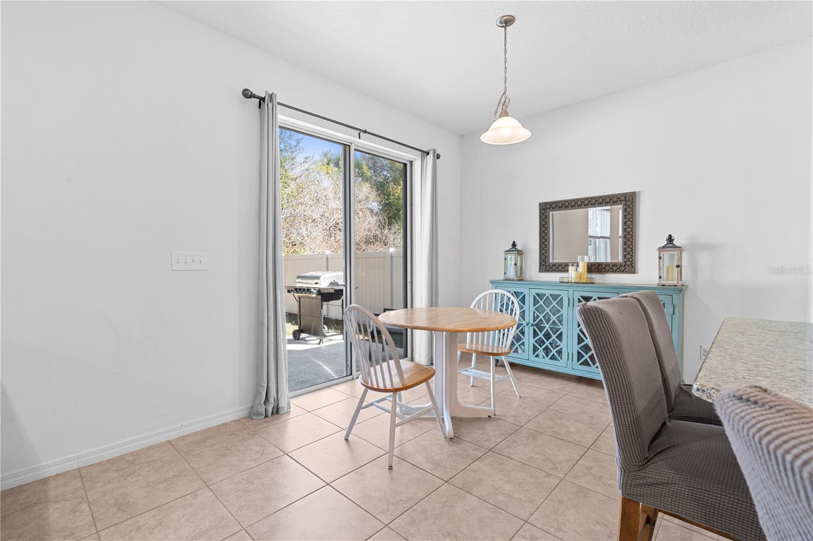 Image 40 of 66 For 7612 Sunshine Bridge Avenue