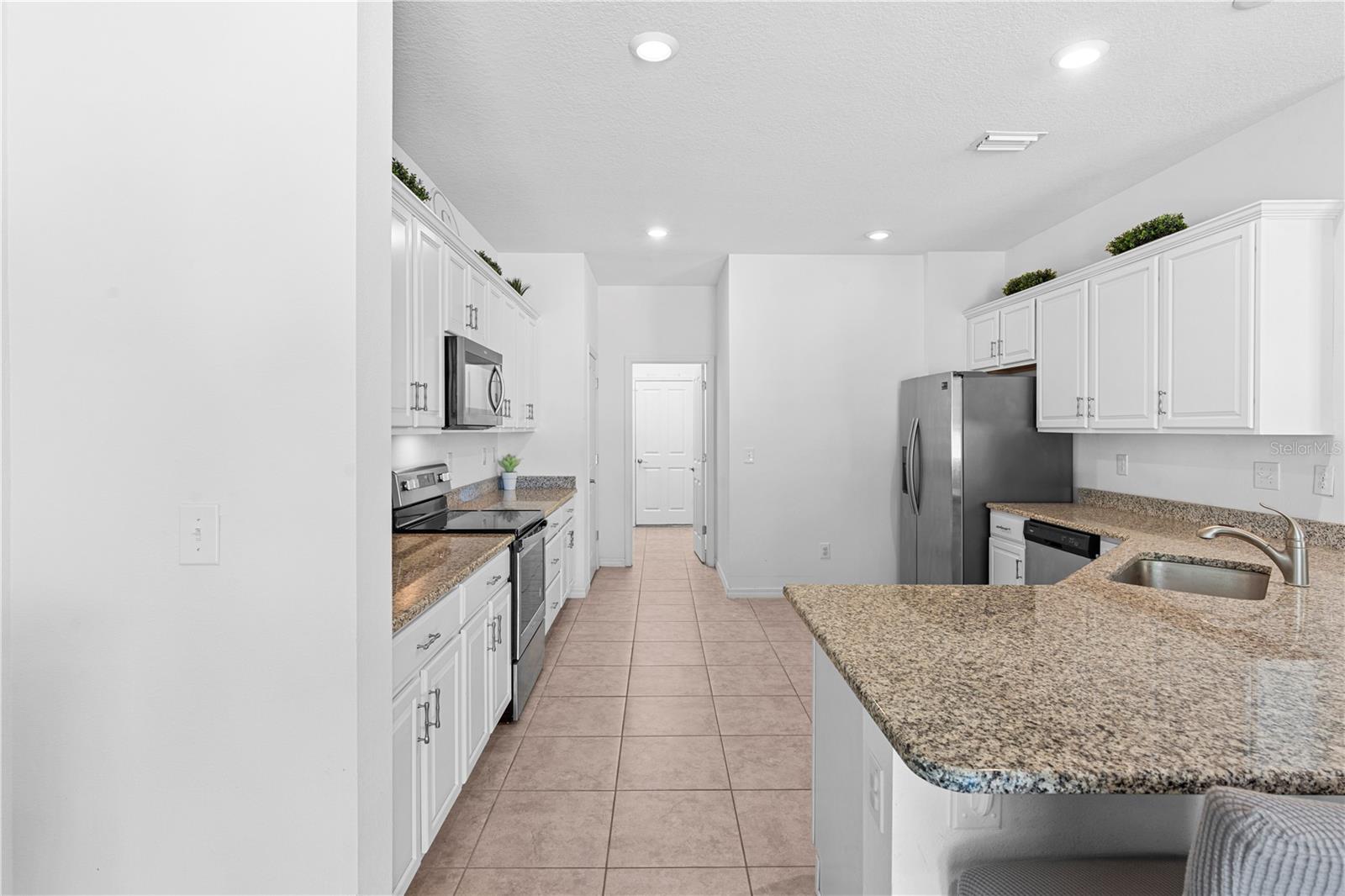 Image 43 of 66 For 7612 Sunshine Bridge Avenue