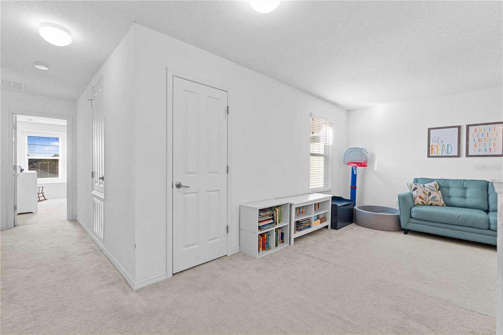 Image 46 of 66 For 7612 Sunshine Bridge Avenue