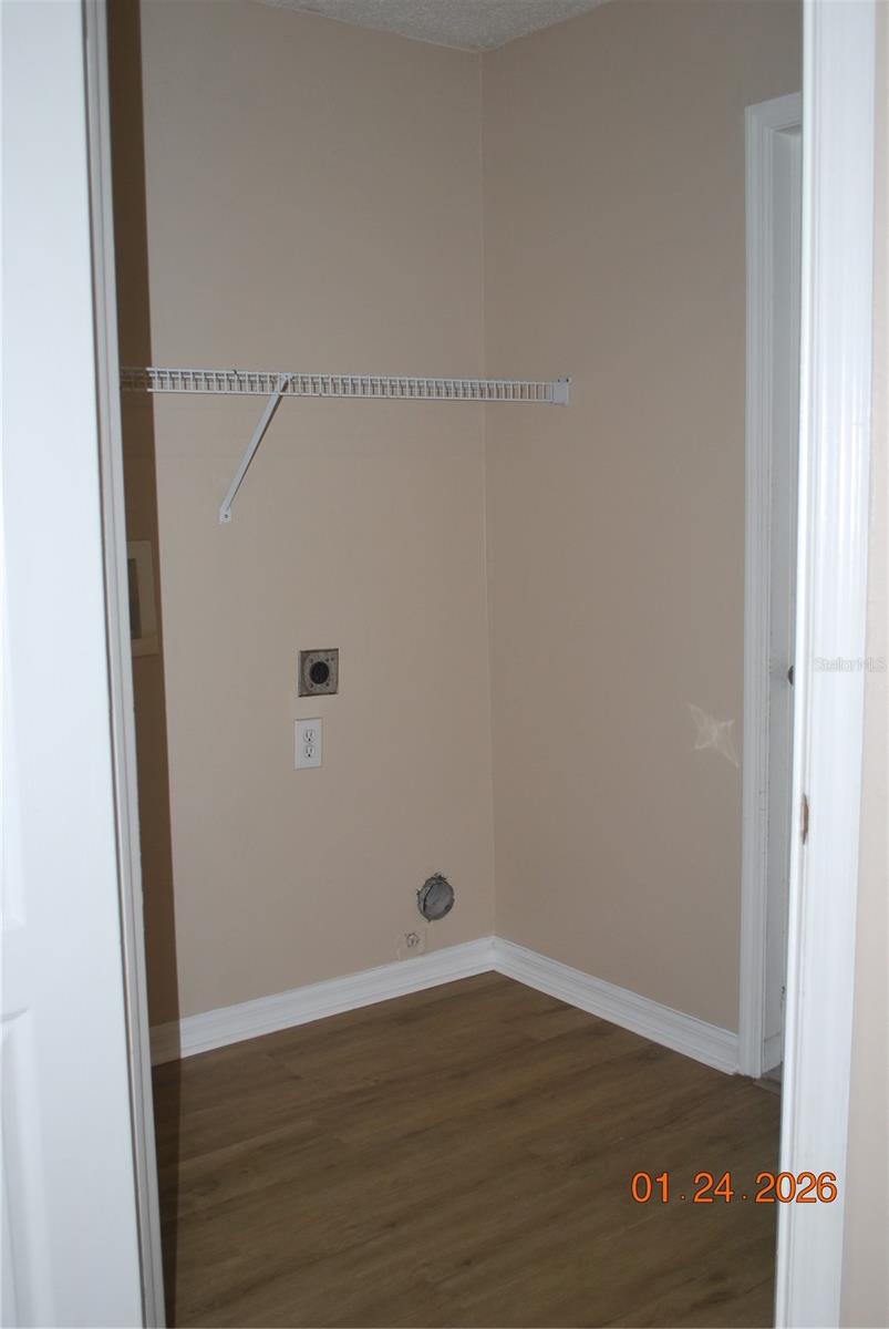 Image 22 of 22 For 909 Grand Canyon Drive