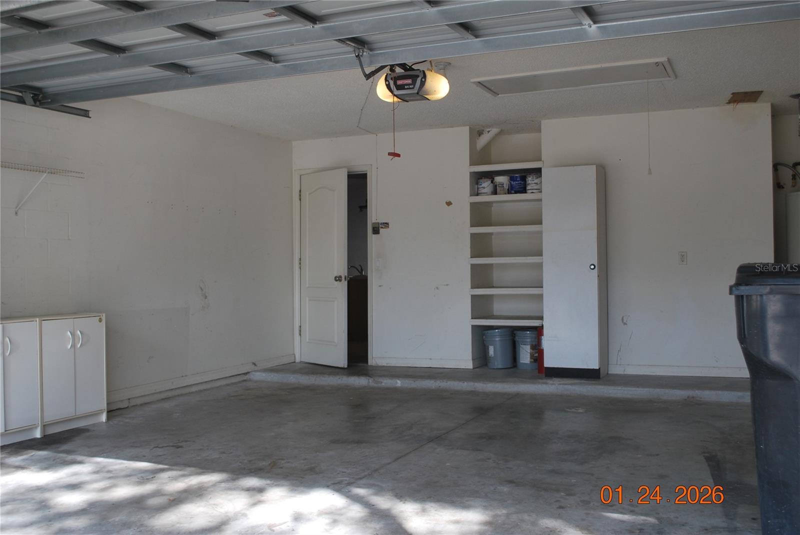 Image 6 of 22 For 909 Grand Canyon Drive