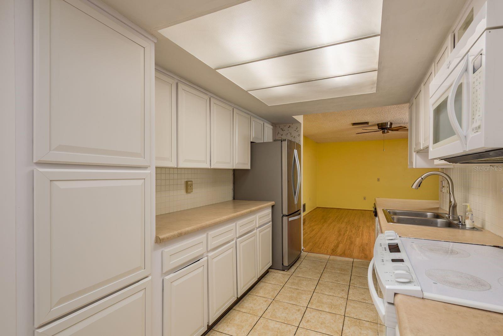 Image 11 of 34 For 1408 Garden Avenue