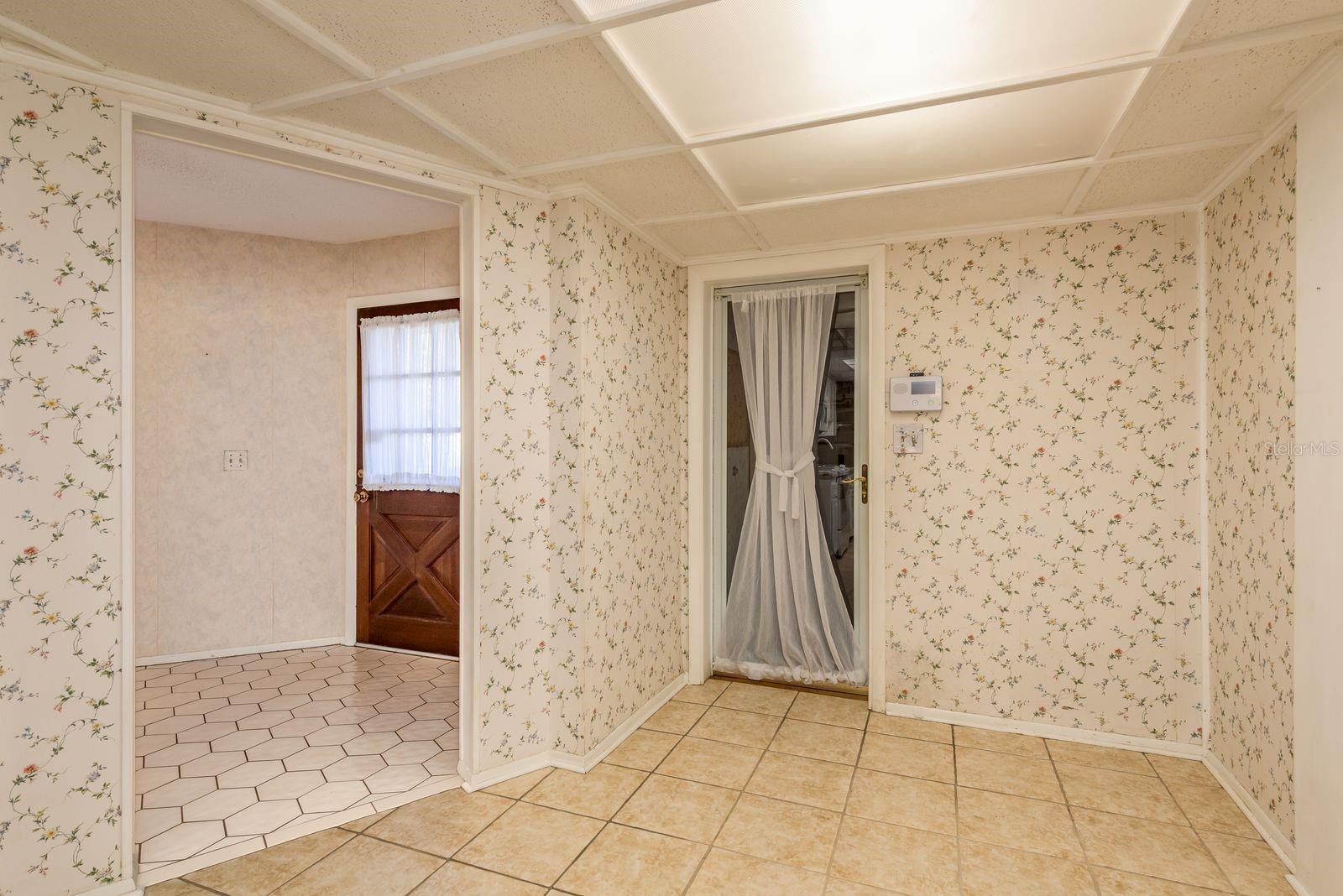 Image 13 of 34 For 1408 Garden Avenue