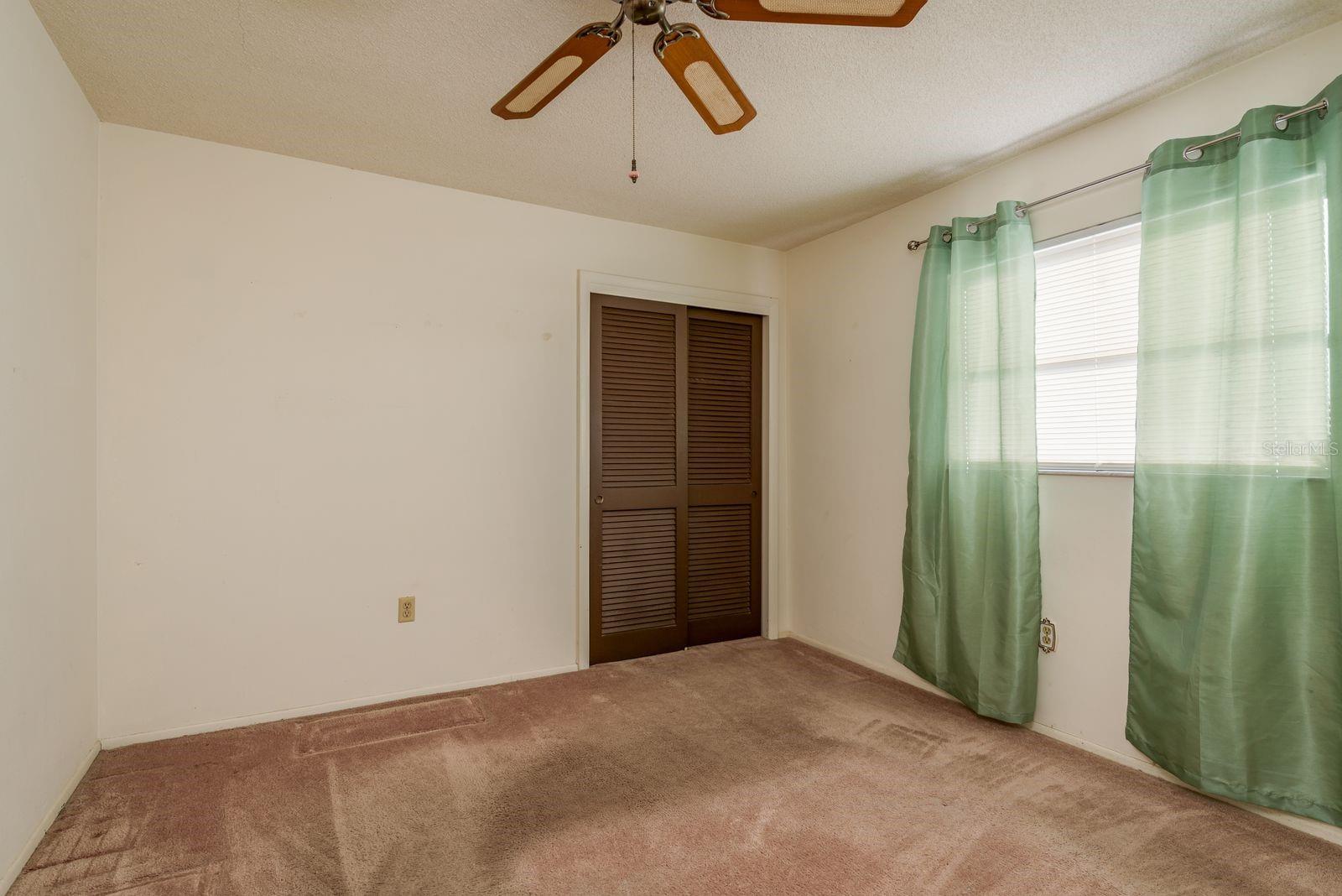 Image 23 of 34 For 1408 Garden Avenue