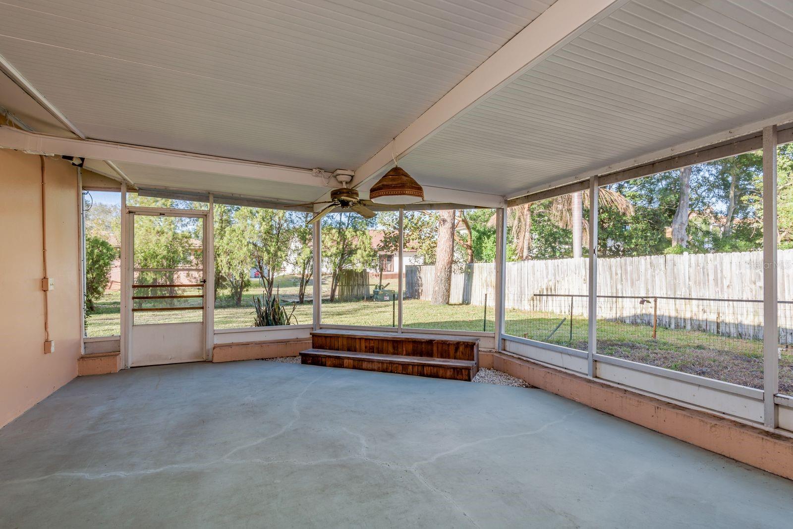 Image 27 of 34 For 1408 Garden Avenue