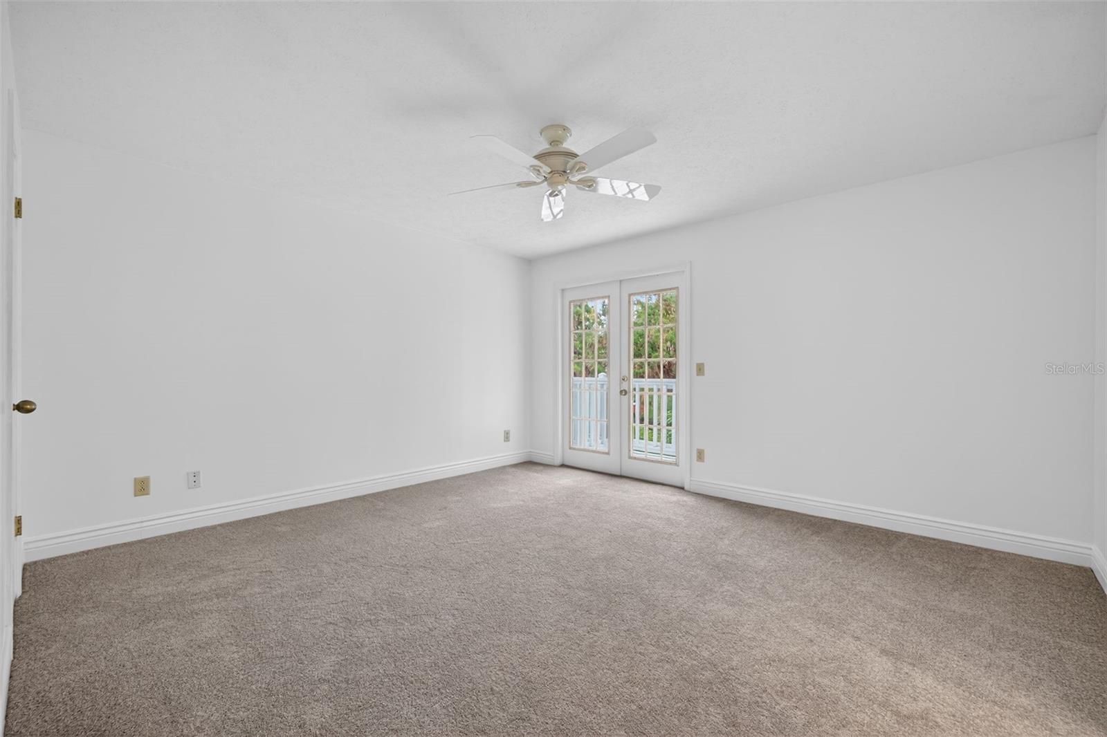 Image 14 of 31 For 5300 Bayshore Boulevard C6