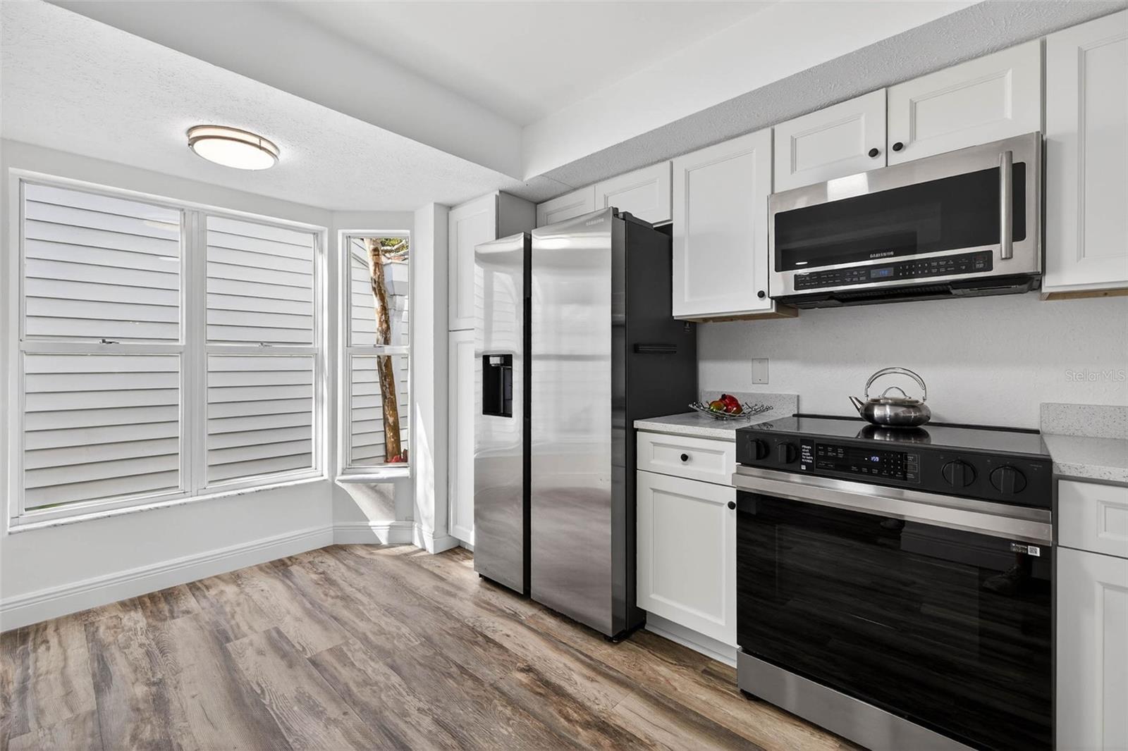 Image 8 of 31 For 5300 Bayshore Boulevard C6