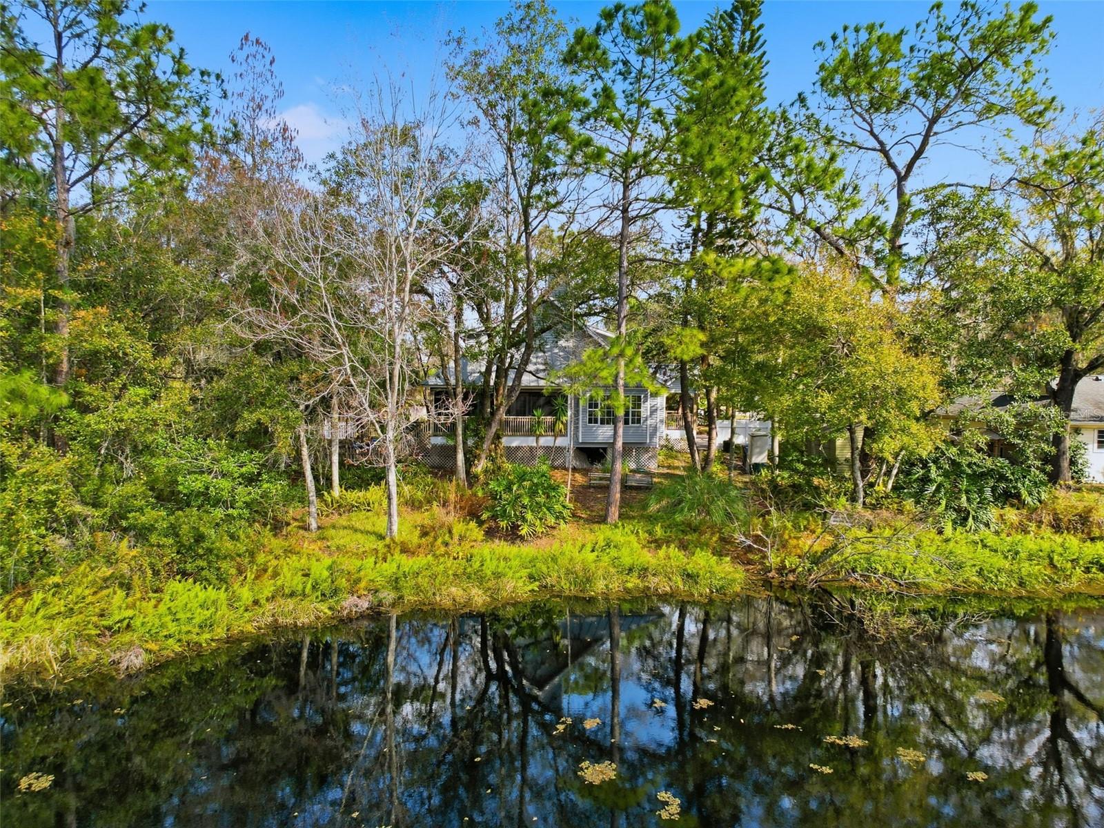 Listing photo id 13 for 18324 Jorene Road