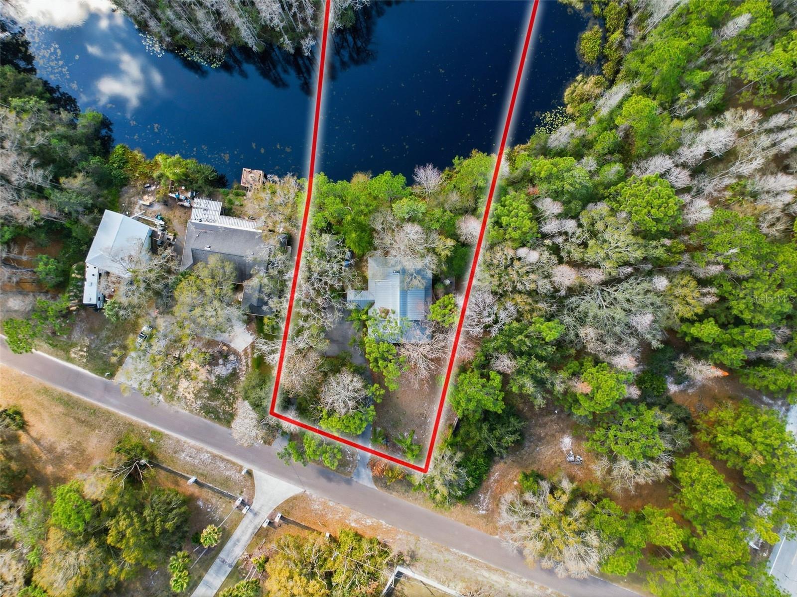 Listing photo id 1 for 18324 Jorene Road