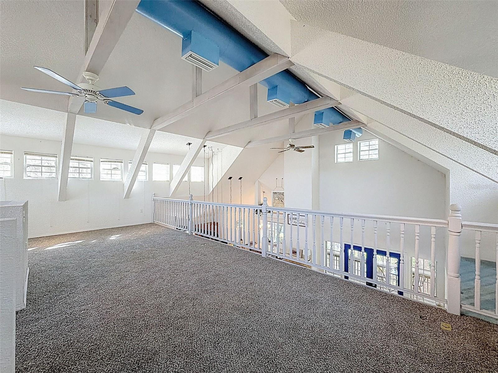 Listing photo id 50 for 18324 Jorene Road