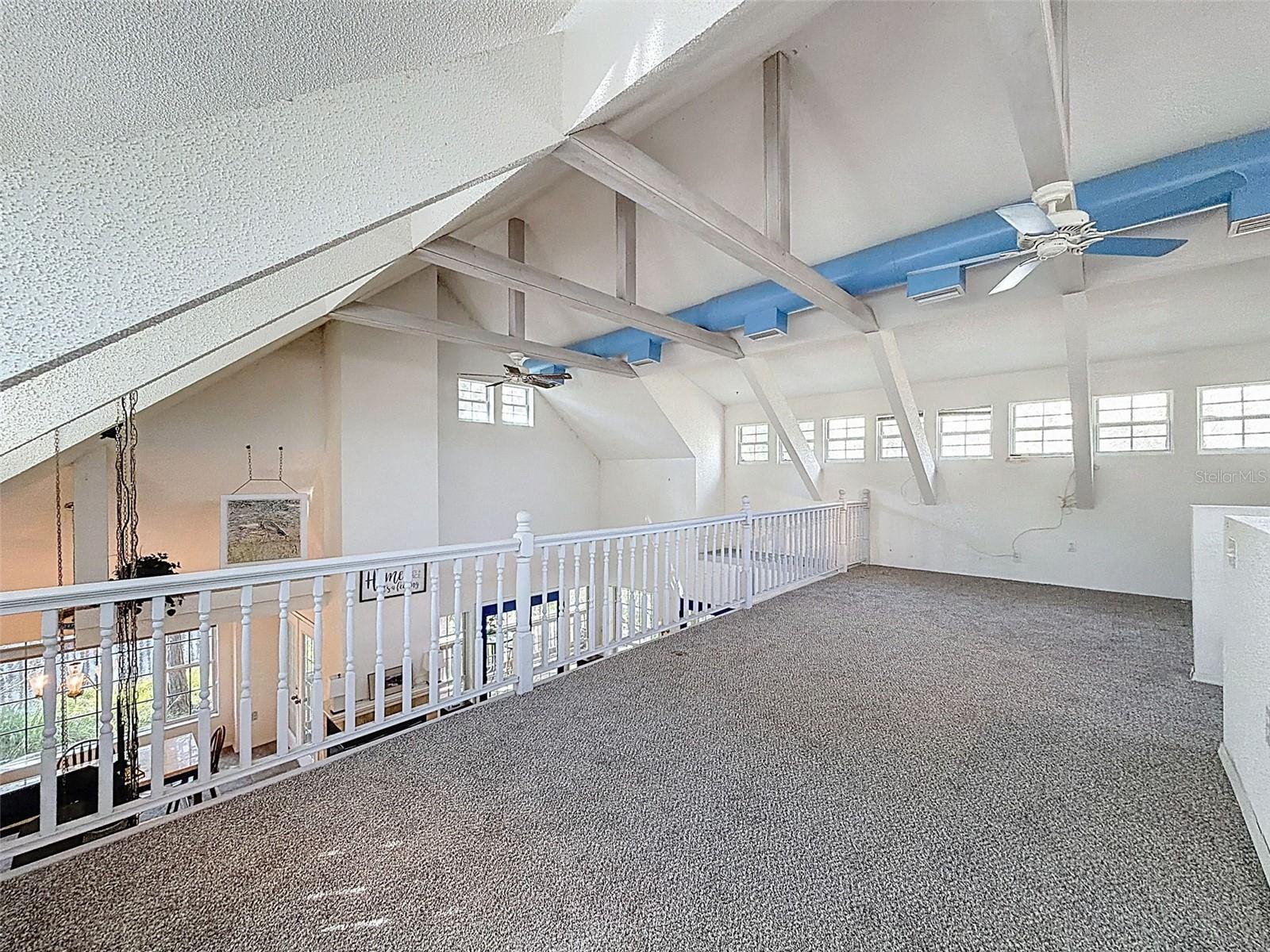 Listing photo id 52 for 18324 Jorene Road