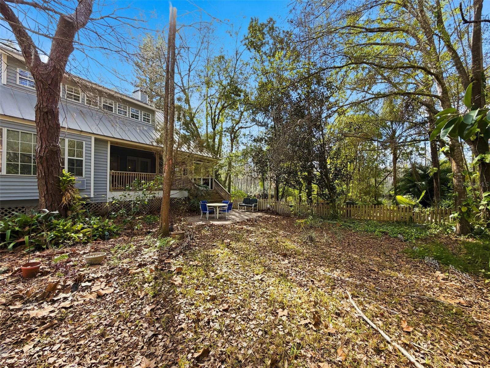 Listing photo id 57 for 18324 Jorene Road