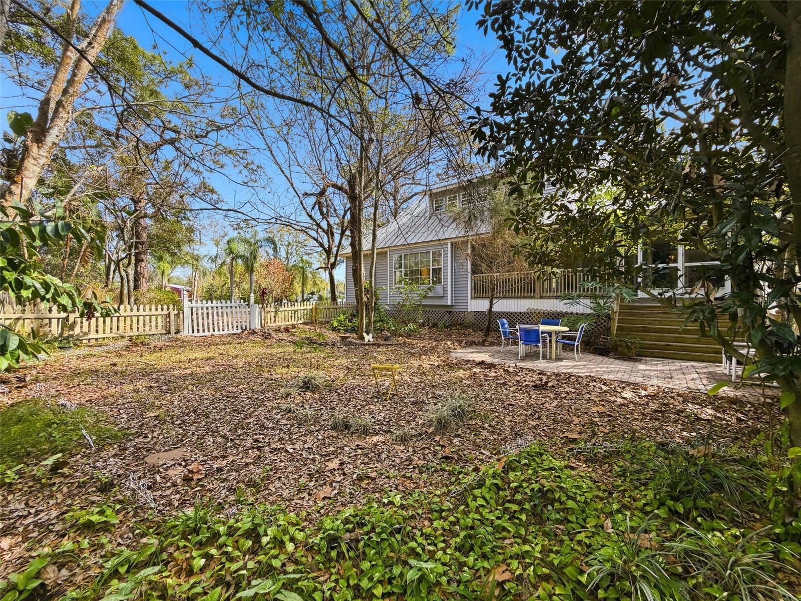 Listing photo id 58 for 18324 Jorene Road