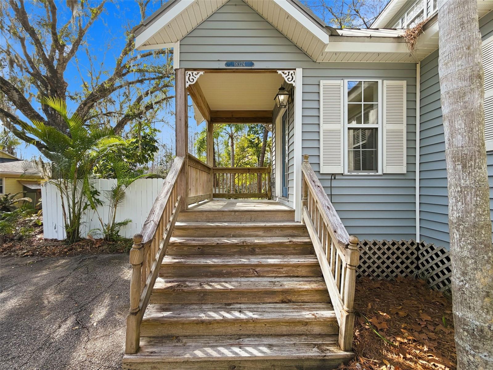 Listing photo id 6 for 18324 Jorene Road