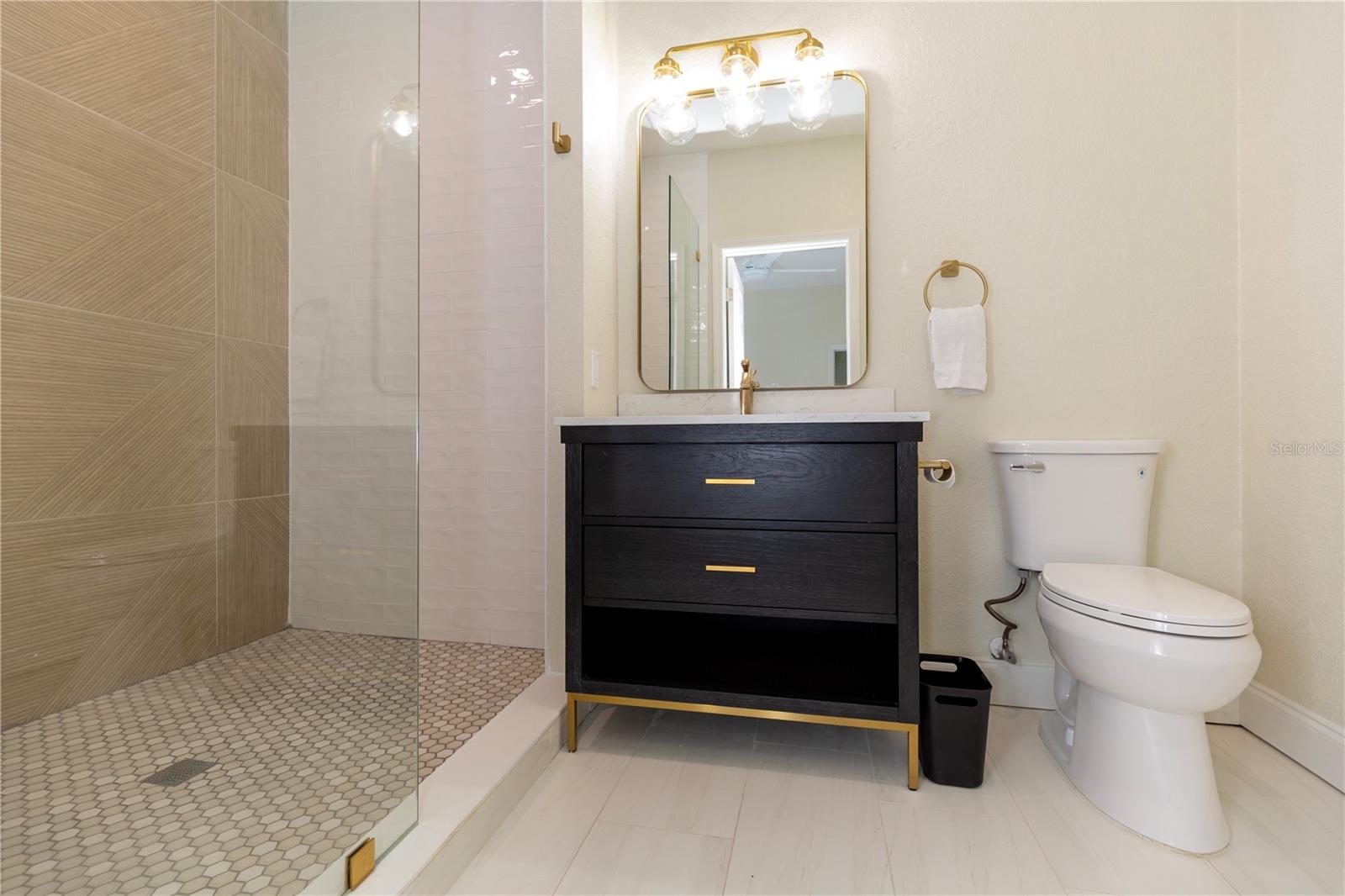 Image 27 of 34 For 145 93rd Avenue