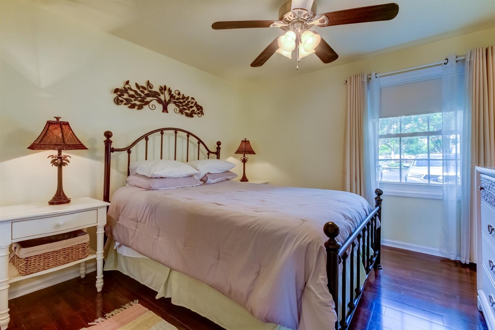 Image 14 of 32 For 5092 Beach Drive Se A