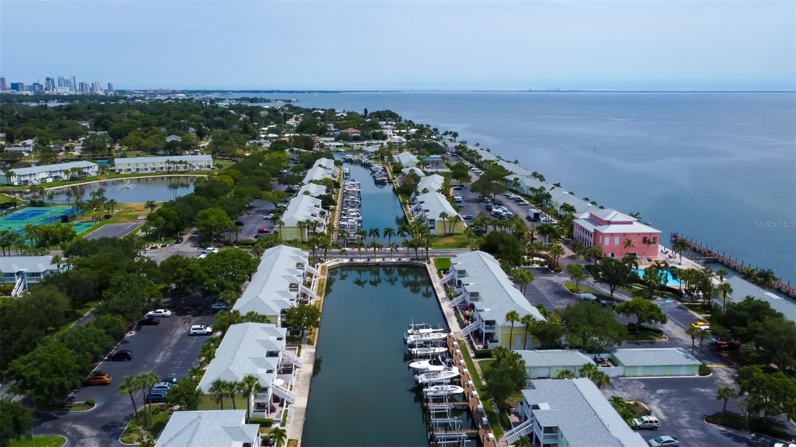 Image 25 of 32 For 5092 Beach Drive Se A