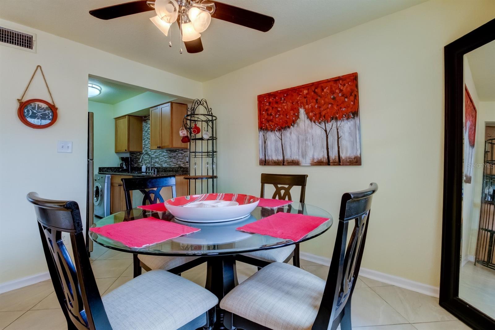 Image 8 of 32 For 5092 Beach Drive Se A