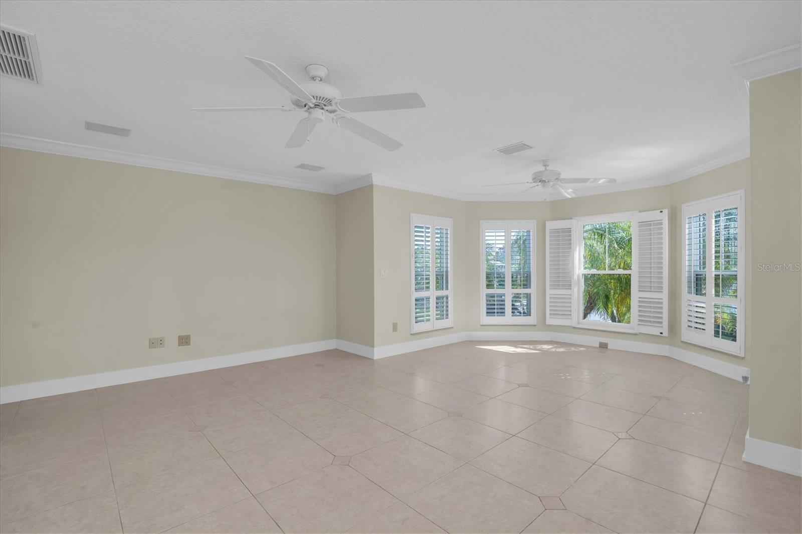 Image 23 of 54 For 309 Buttonwood Lane