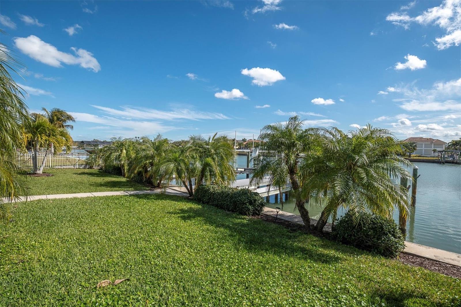 Image 41 of 54 For 309 Buttonwood Lane