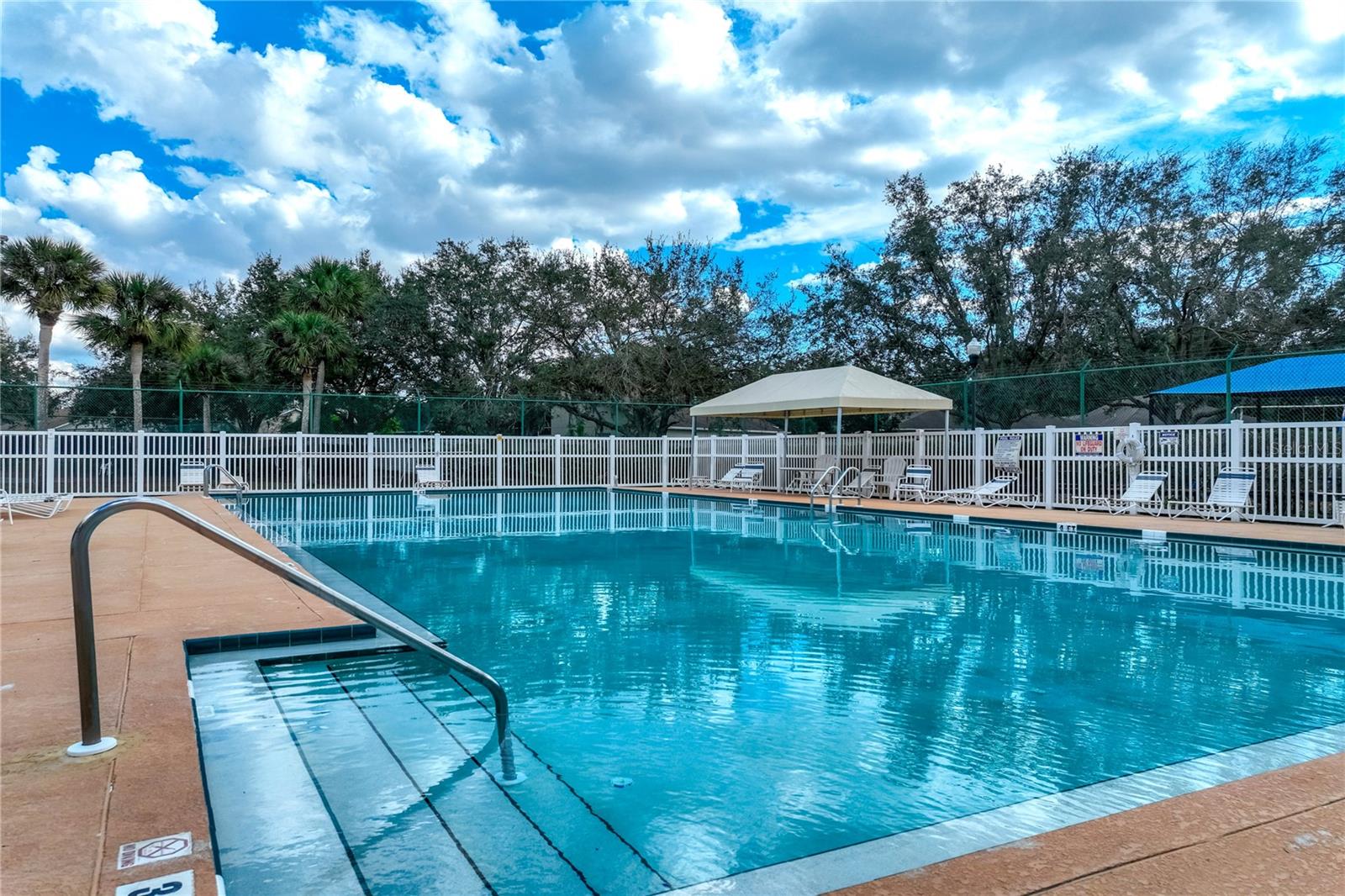 Image 5 of 55 For 9550 Charlesberg Drive