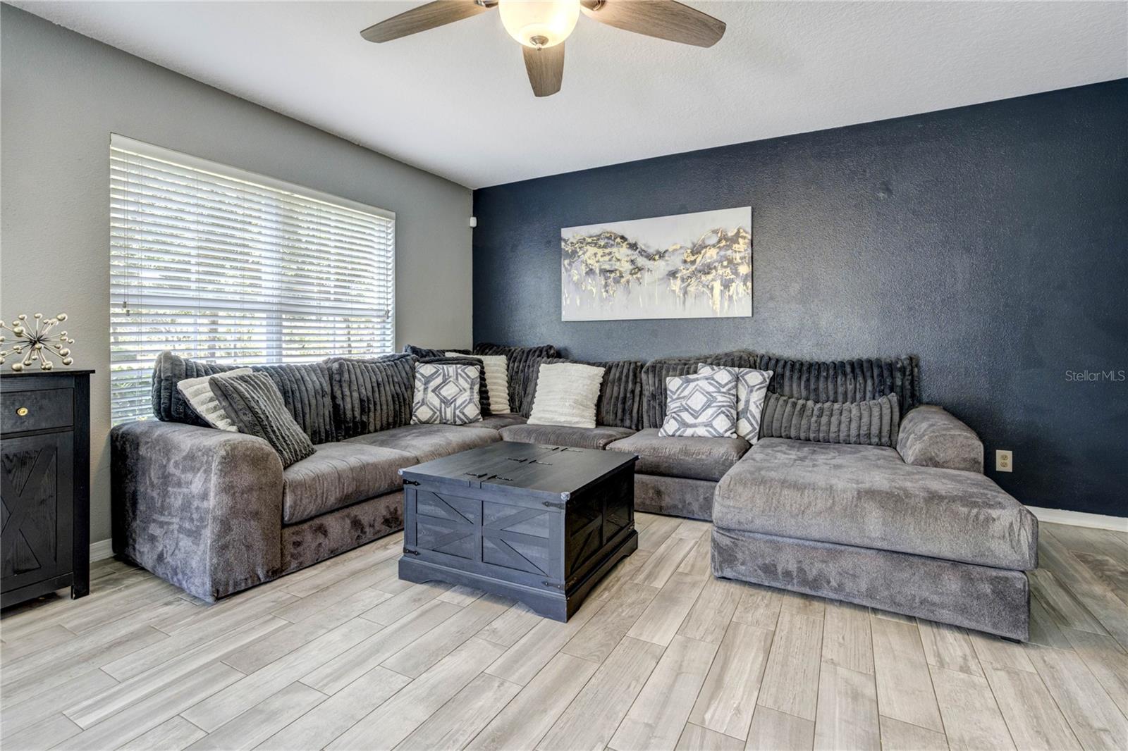 Image 7 of 55 For 9550 Charlesberg Drive