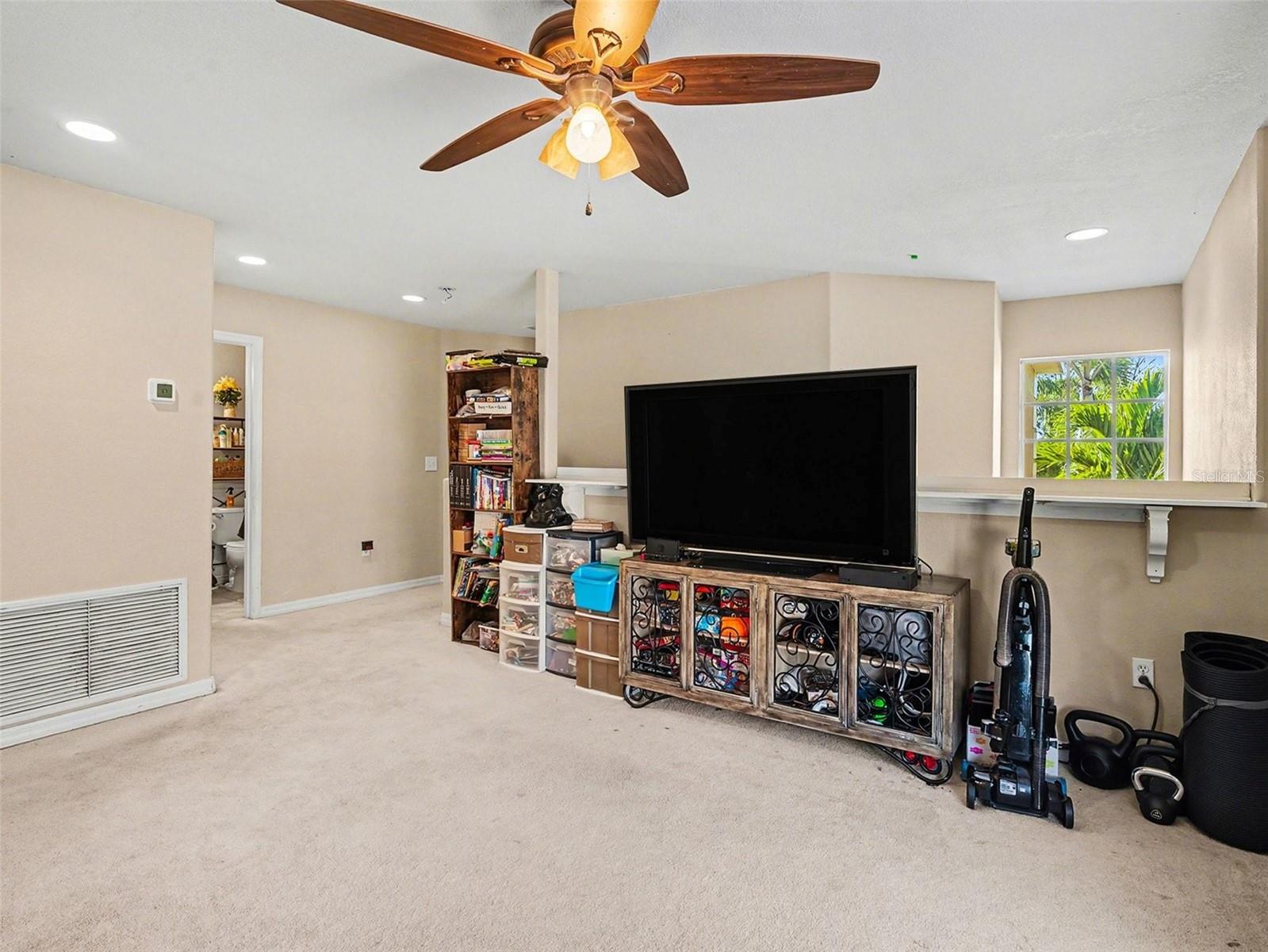 Image 29 of 41 For 7136 Chatum Light Run