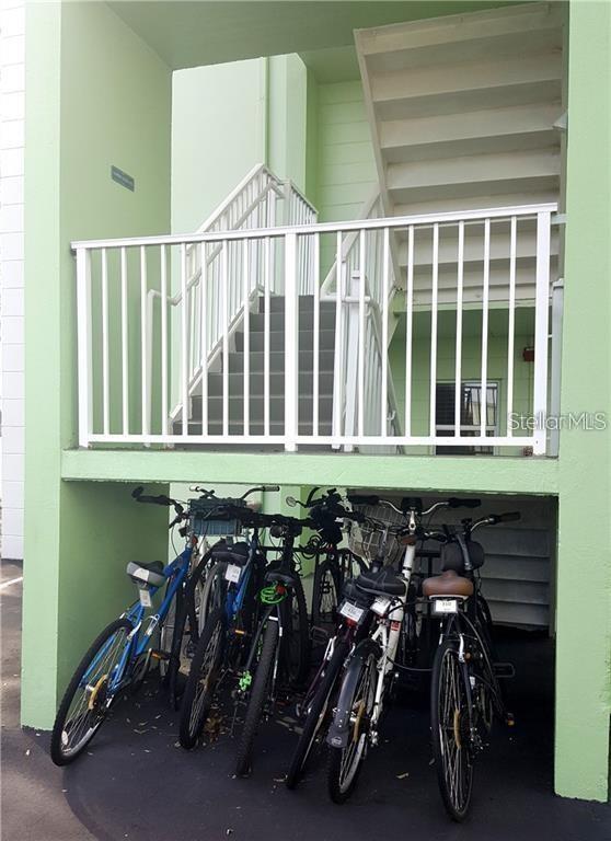 Image 12 of 27 For 464 Paula Drive N 323