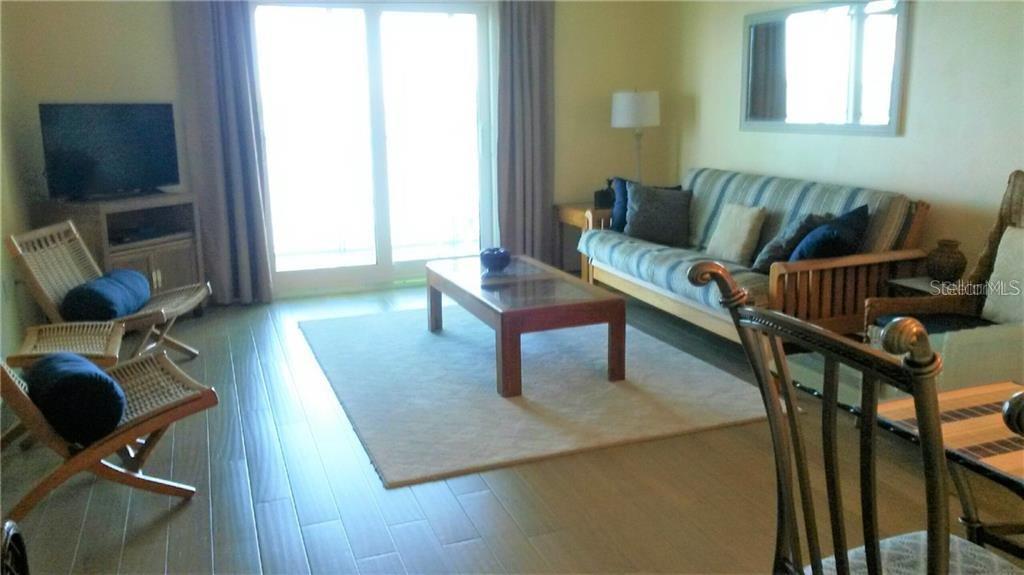 Image 26 of 27 For 464 Paula Drive N 323