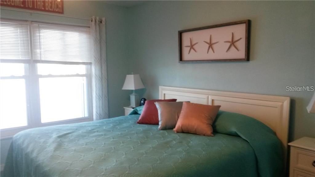 Image 5 of 27 For 464 Paula Drive N 323