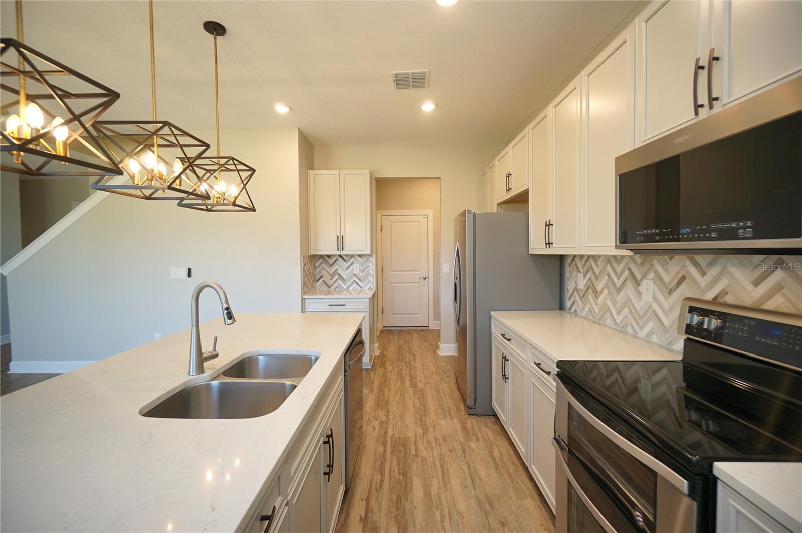 Image 10 of 33 For 34480 Wynthorne Place