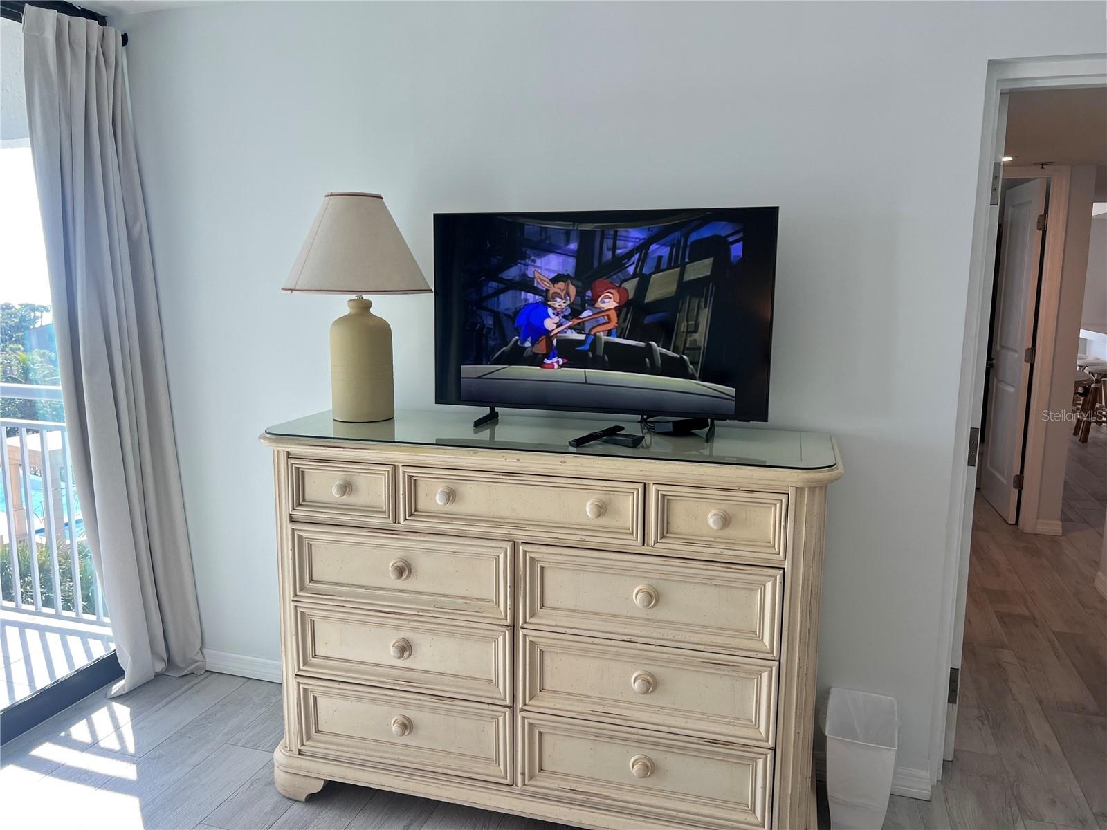 Image 11 of 39 For 1001 Point Of Rocks Road 611