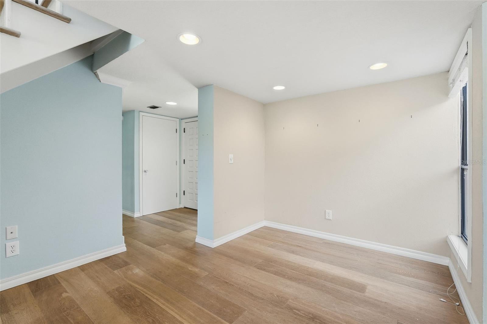 Image 7 of 39 For 1310 Pelican Creek Crossing