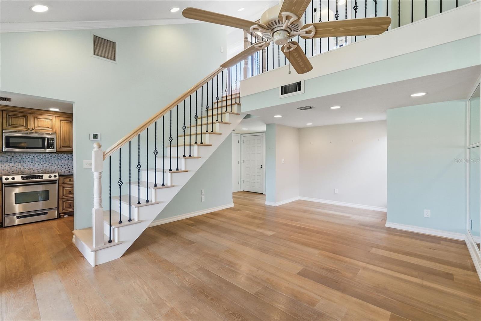 Image 9 of 39 For 1310 Pelican Creek Crossing