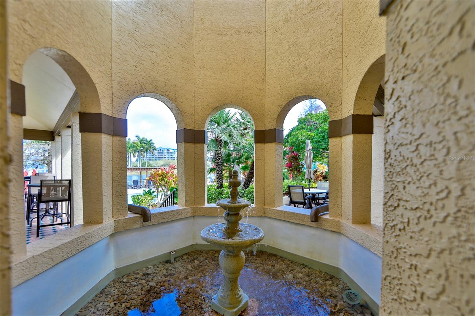 Image 31 of 45 For 2400 Feather Sound Drive 332