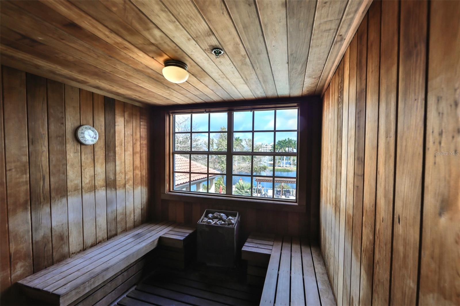 Image 39 of 45 For 2400 Feather Sound Drive 332