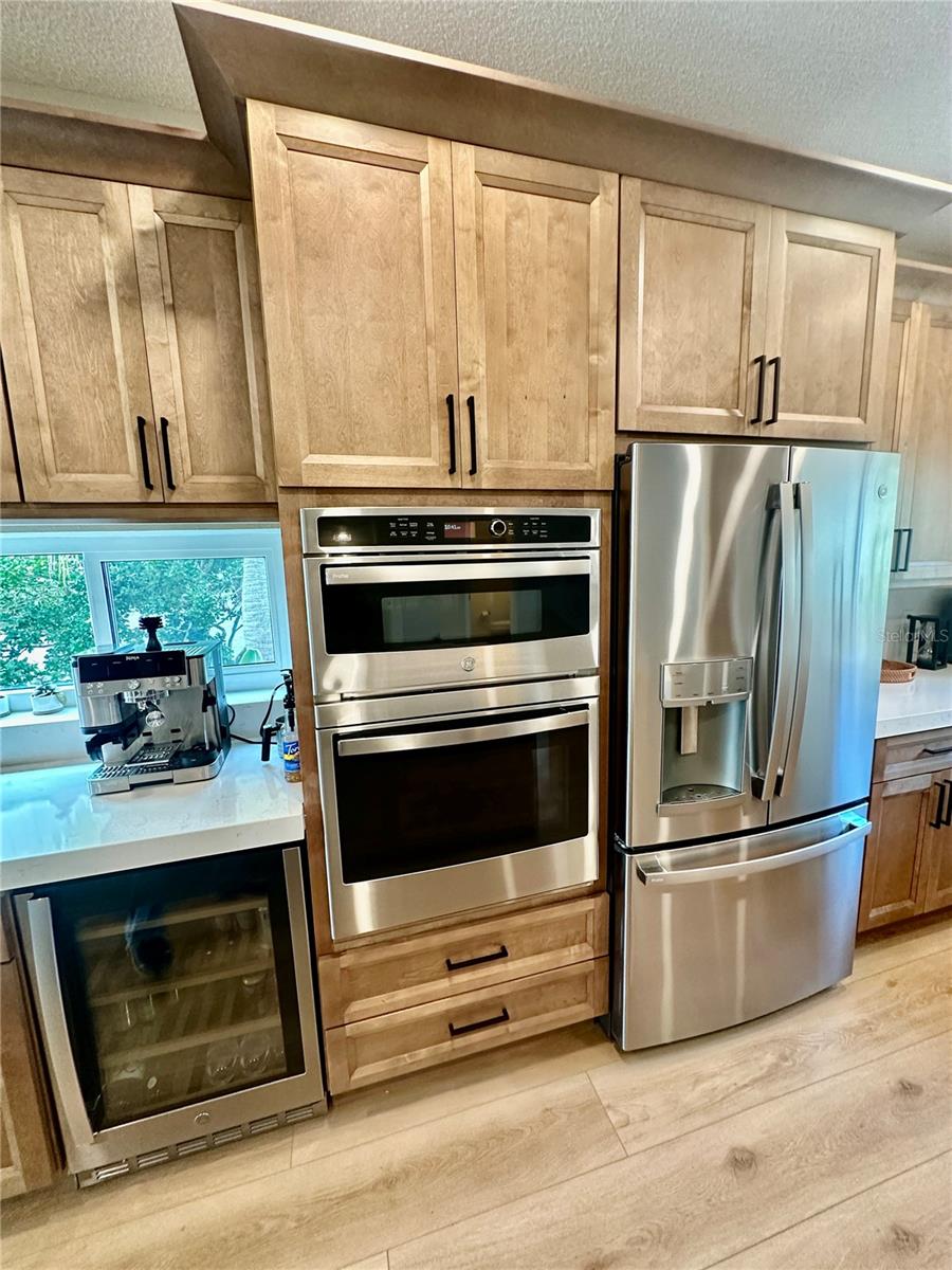 Image 11 of 59 For 487 Pinellas Bayway S 107