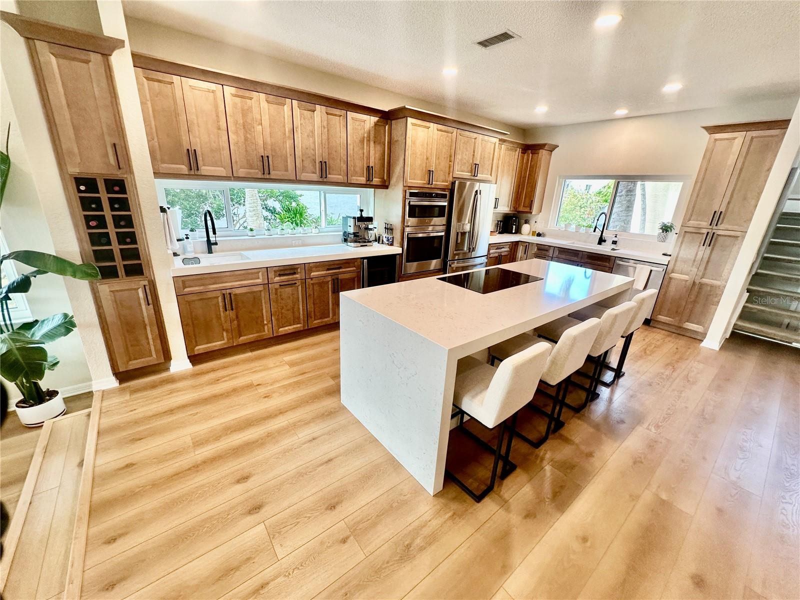 Image 12 of 59 For 487 Pinellas Bayway S 107