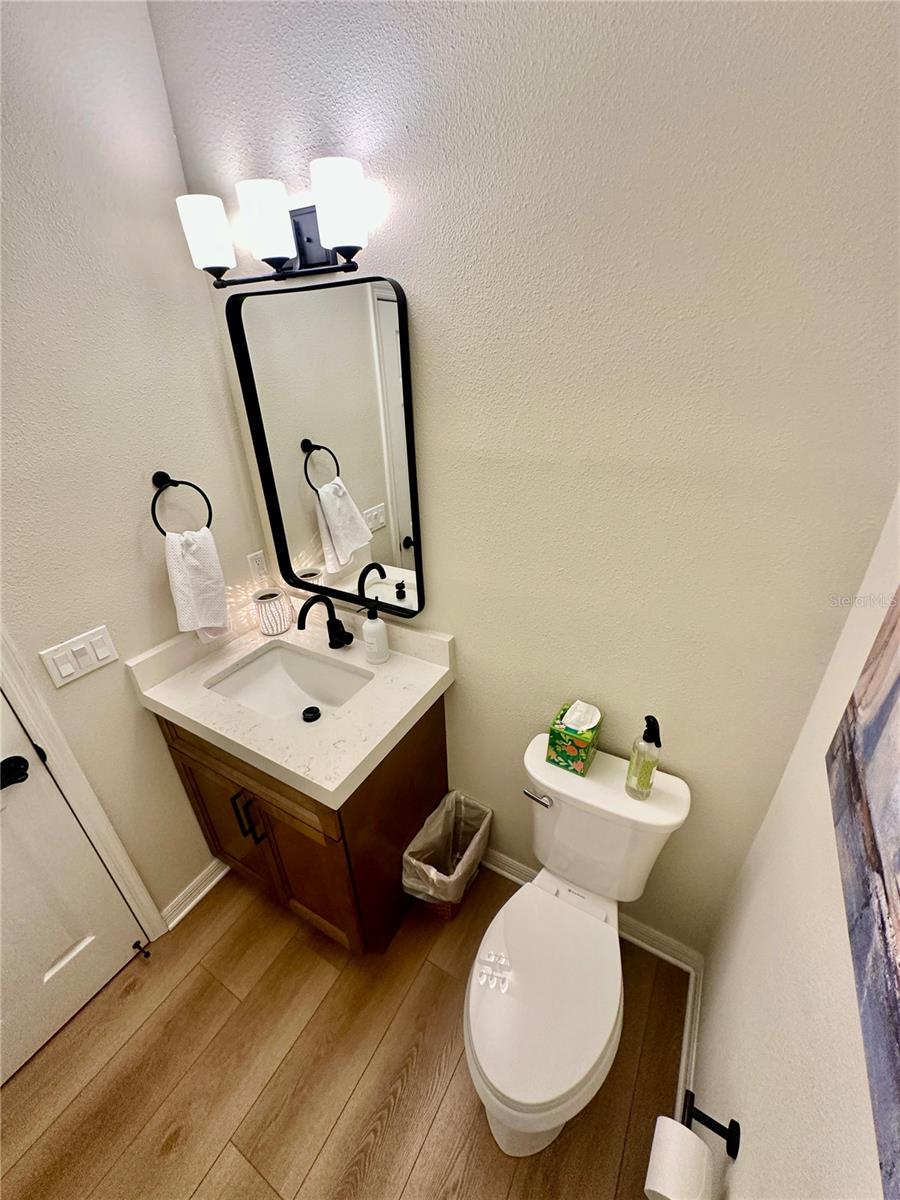 Image 22 of 59 For 487 Pinellas Bayway S 107