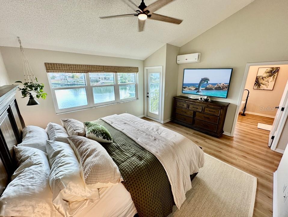 Image 25 of 59 For 487 Pinellas Bayway S 107