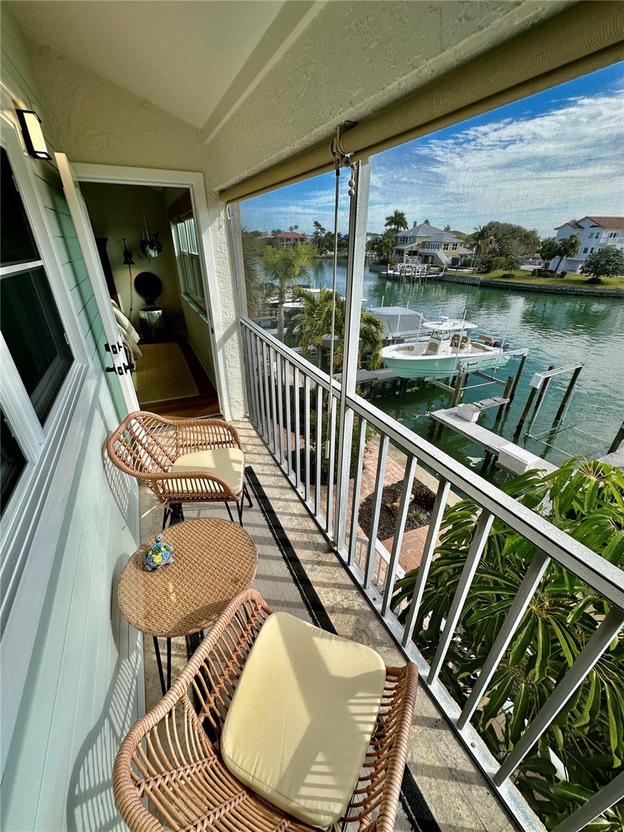 Image 29 of 59 For 487 Pinellas Bayway S 107