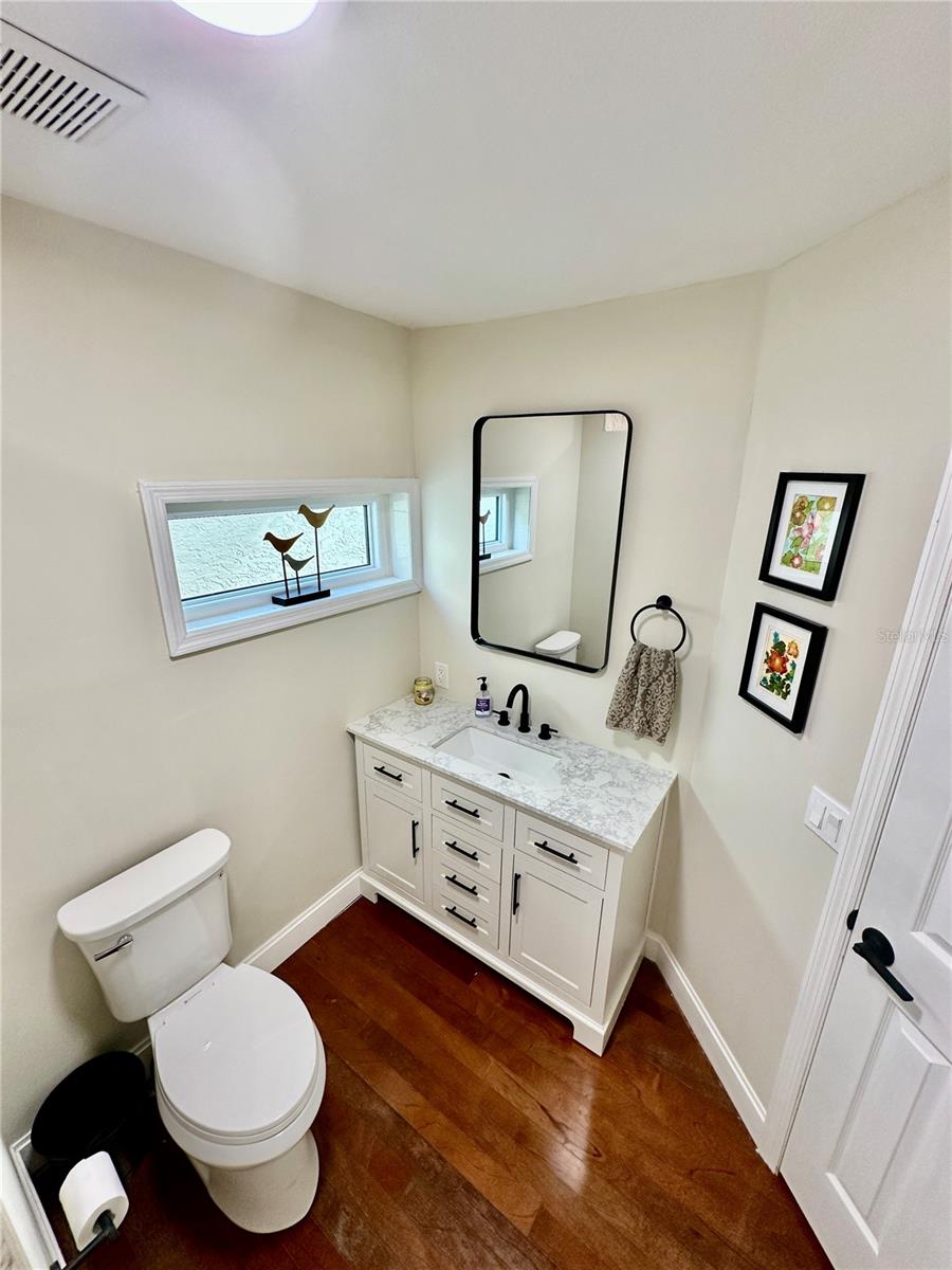 Image 47 of 59 For 487 Pinellas Bayway S 107