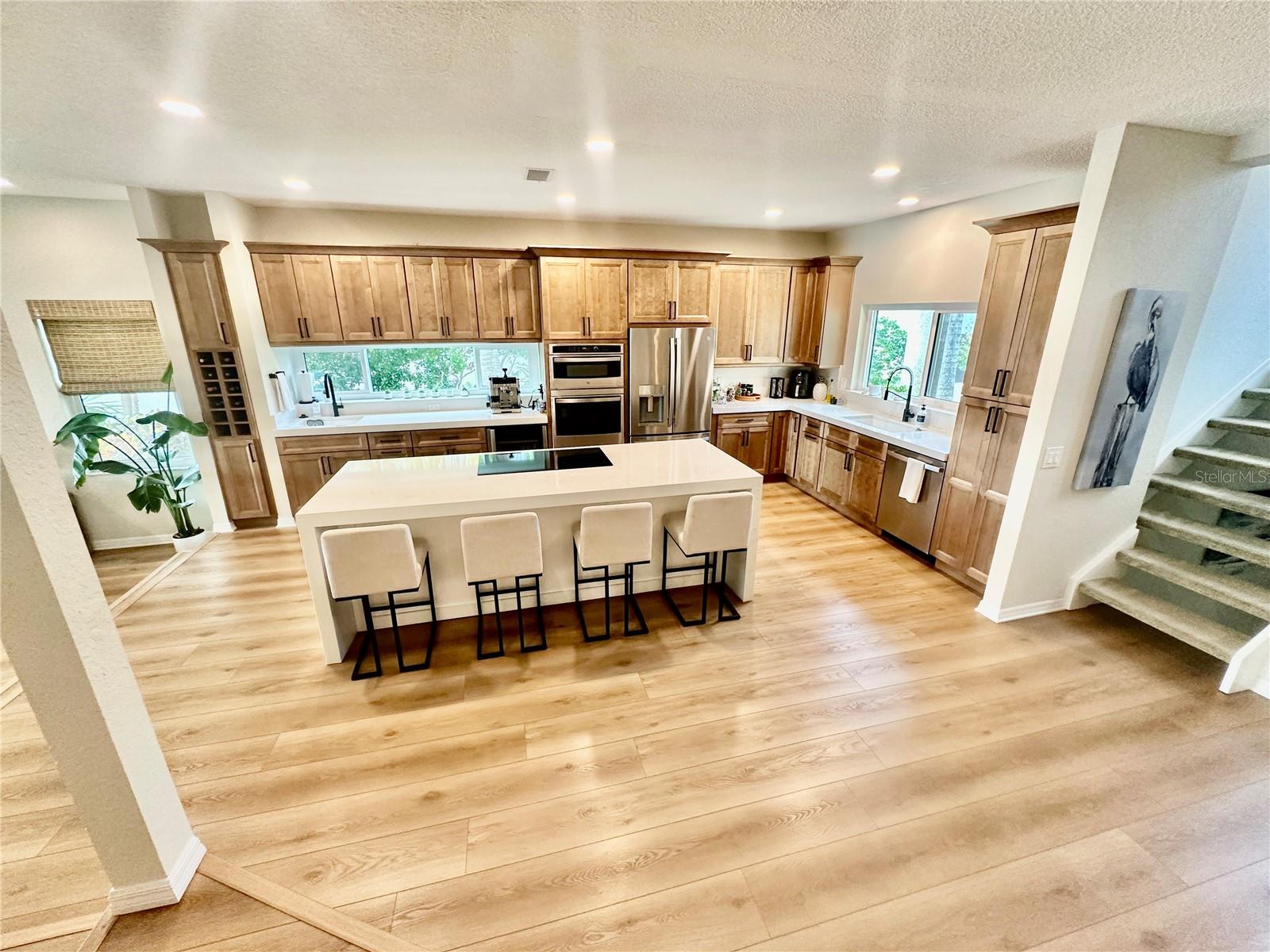 Image 7 of 59 For 487 Pinellas Bayway S 107