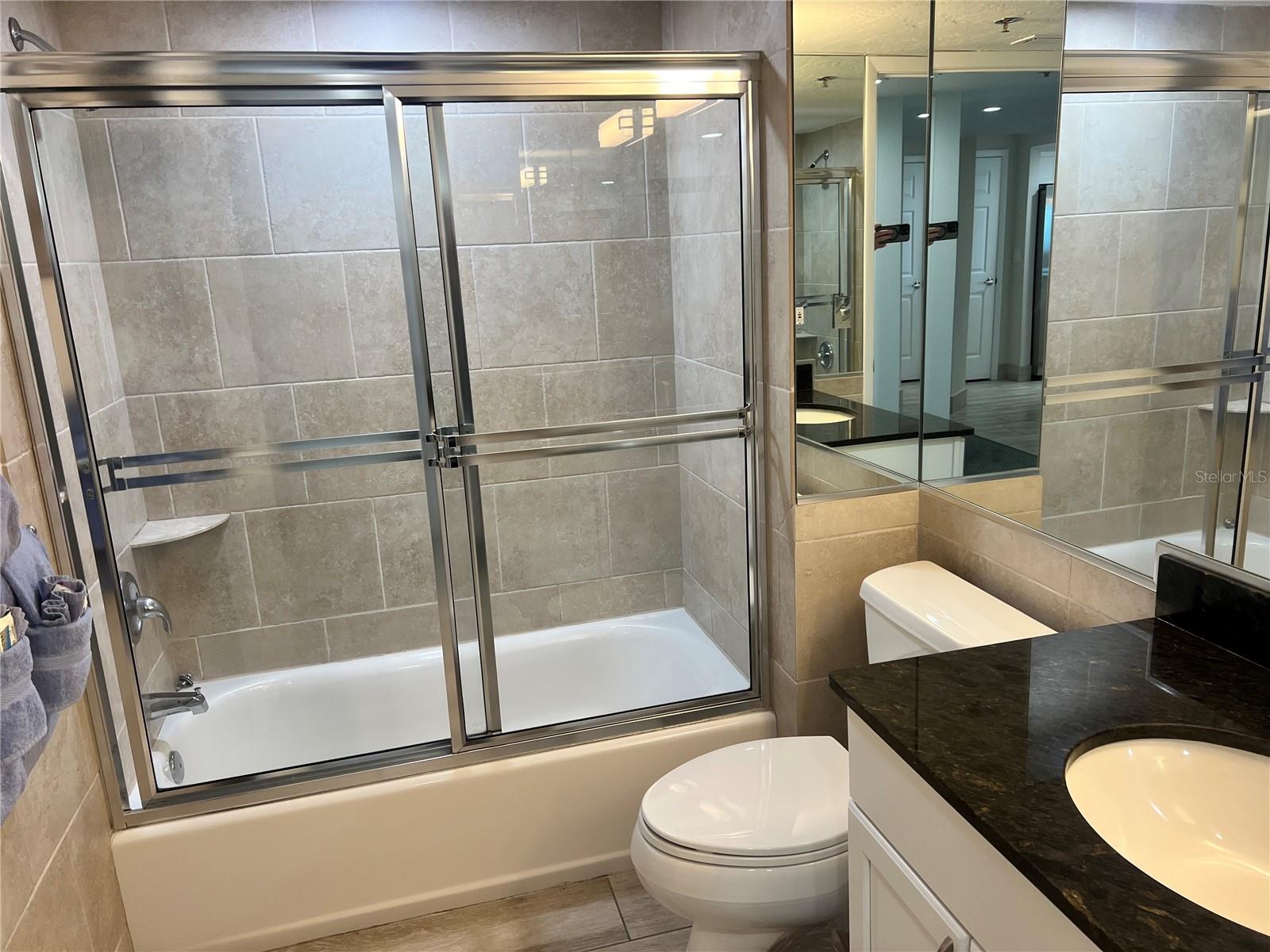 Image 5 of 44 For 1001 Point Of Rocks Road 512