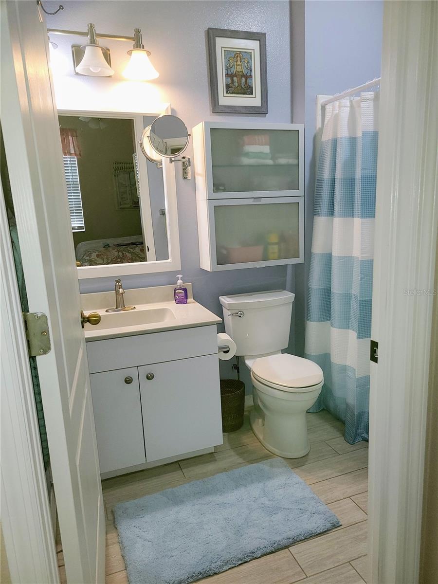 Image 12 of 32 For 834 Tremont Greens Lane 137