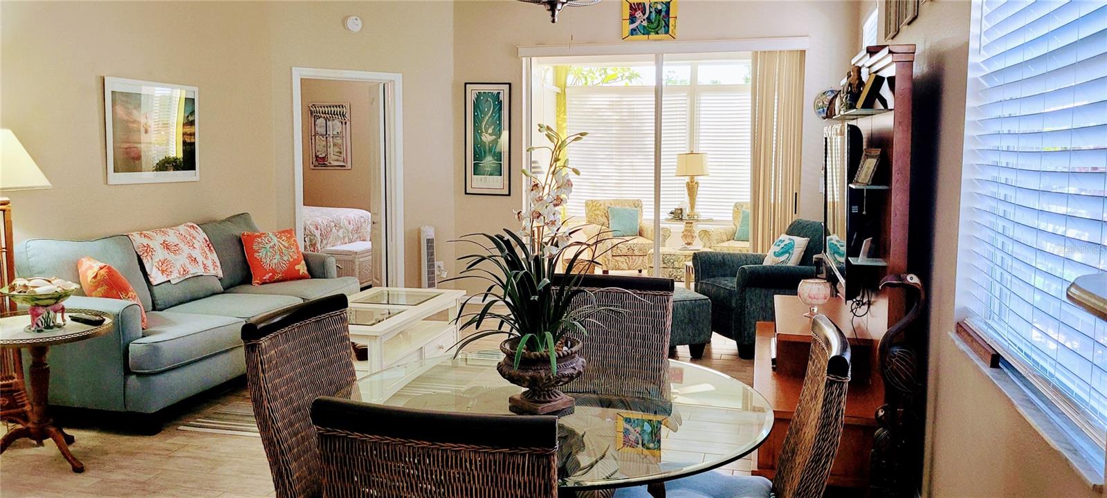 Image 7 of 32 For 834 Tremont Greens Lane 137