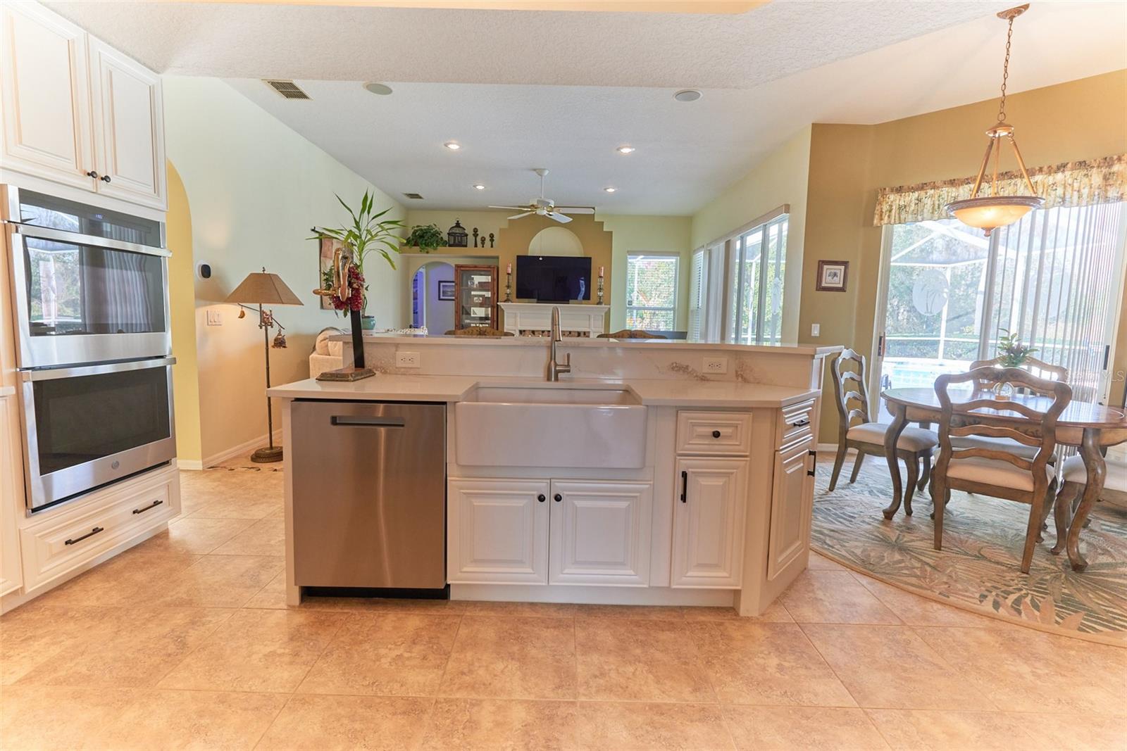 Image 14 of 18 For 1211 Pristine Place