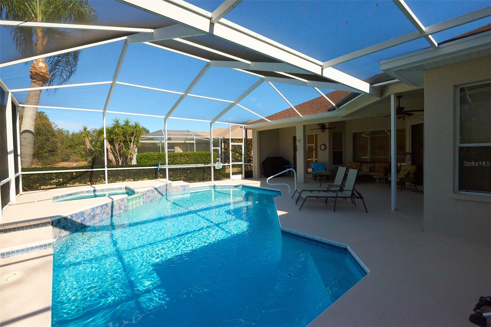 Image 16 of 18 For 1211 Pristine Place